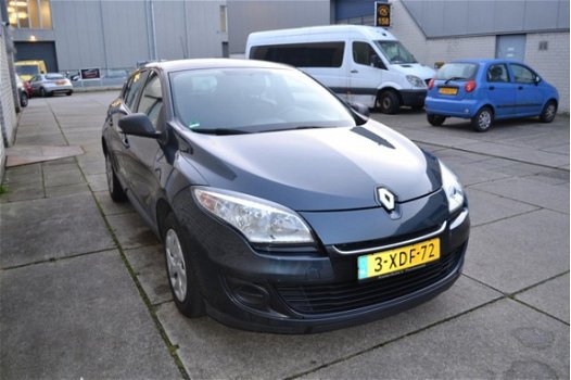 Renault Mégane - 1.6 Authentique 2e eigenaar - 1