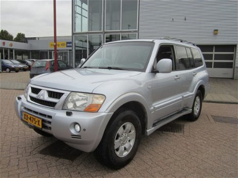 Mitsubishi Pajero - 3.5 V6 Instyle 7 Pers l Panodak l Automaat l Leer - 1