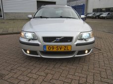 Volvo V70 - 2.5 R AWD l Youngtimer l Leer l Xenon l Opendak l