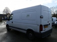 Renault Master - T35 2.2dCi L2 H2