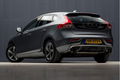 Volvo V40 - 2.0 D2 R-Design Sport Sport (NAVIGATIE, XENON, ALCANTARA, ZWART HEMEL, STOELVERW, DIGITA - 1 - Thumbnail