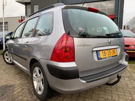 Peugeot 307 Break - 2.0-16V XS Nieuwstaat Dealer onderhouden 1e eigenaar - 1
