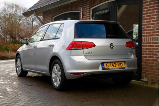 Volkswagen Golf - 1.2 TSI Edition - 1