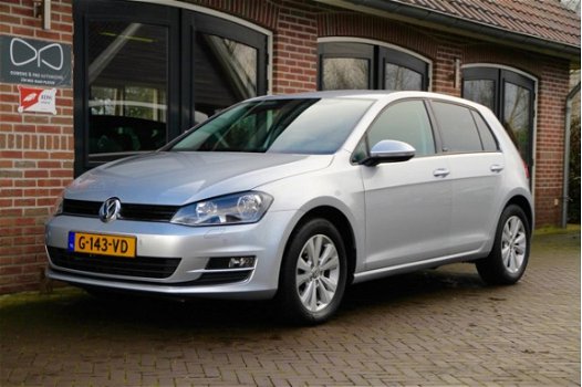 Volkswagen Golf - 1.2 TSI Edition - 1