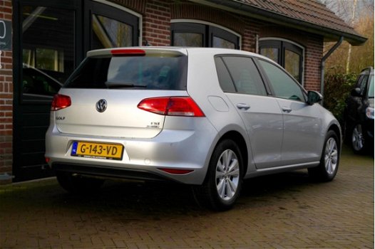 Volkswagen Golf - 1.2 TSI Edition - 1