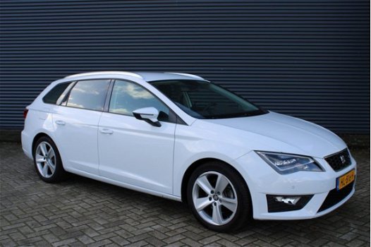 Seat Leon ST - 1.4 EcoTSI 150 pk FR Connect Navigatie Led-Matrix Camera - 1