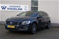 Volvo V60 - 2.4 D6 AWD Plug-In Hybrid Summum - 1 - Thumbnail