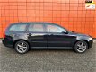 Volvo V50 - 1.8 Kinetic 125PK, Navigatie, Cruise ctrl, Trekhaak, Nieuwe APK, Dealer-onderhouden - 1 - Thumbnail