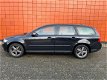 Volvo V50 - 1.8 Kinetic 125PK, Navigatie, Cruise ctrl, Trekhaak, Nieuwe APK, Dealer-onderhouden - 1 - Thumbnail