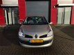 Renault Clio - 1.6-16V Dynam.Luxe*AUTOMAAT*5DRS*BIJZONDER NETJESNWE APK - 1 - Thumbnail