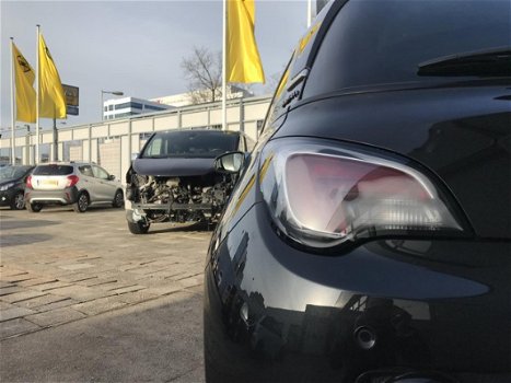 Opel ADAM - SLAM 1.4 87PK / Clima / Parkpilot / Intellilink / 17