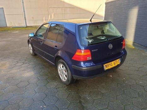 Volkswagen Golf - 1.6 Highline BJ1999/AUTOMAAT/AIRCO/NAP - 1