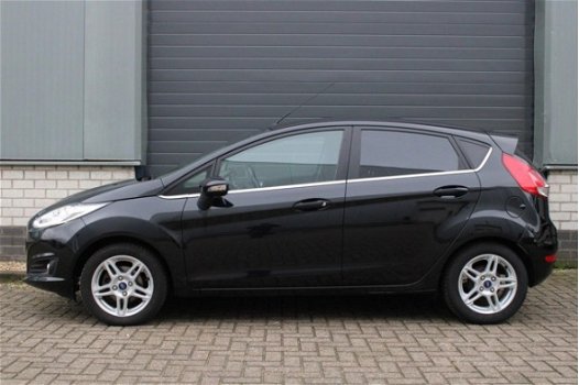 Ford Fiesta - 1.0 EcoBoost 125PK 5-Drs Titanium / Clima / Navi - 1