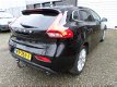 Volvo V40 - 2.0 D4 Summum Automaat Vol Opties Zeer Nette Auto Inruil mogelijk - 1 - Thumbnail