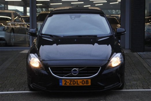 Volvo V40 - 2.0 D4 Summum Business 190PK DEALER OND. NAP - 1