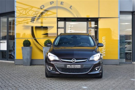Opel Astra Sports Tourer - 1.4 Turbo | Camera | Leder | AGR-Comfortstoelen | Stuur/stoelverwarming | - 1