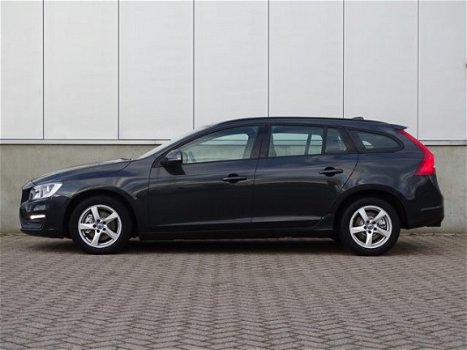 Volvo V60 - 2.0 D2 Kinetic - 1