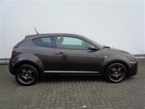 Alfa Romeo MiTo - Turbo TwinAir 100pk Super Sport / Navi / 17