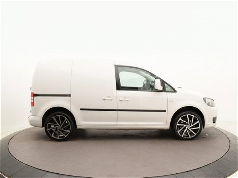 Volkswagen Caddy - 1.6 TDI R-line | Bumpers kleur | 18inch | Complete auto - 1