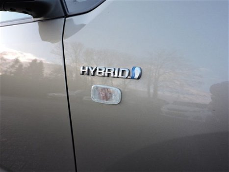 Toyota Prius - 1.5 VVT-i Tech Edition - 1