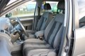 Volkswagen Touran - 1.9 TDI Comfortline Business 89000 kms 7 persoons Automaat - 1 - Thumbnail