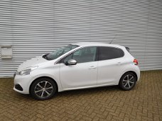 Peugeot 208 - 1.2 PureTech Allure / Navi / Climate / Camera / 16"LMV / DAB+