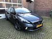 Volvo V40 Cross Country - 2.5 T5 AWD Momentum | Camera | Automaat | 255 pk | Navigatie | Cruise | - 1 - Thumbnail