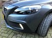 Volvo V40 Cross Country - 2.5 T5 AWD Momentum | Camera | Automaat | 255 pk | Navigatie | Cruise | - 1 - Thumbnail