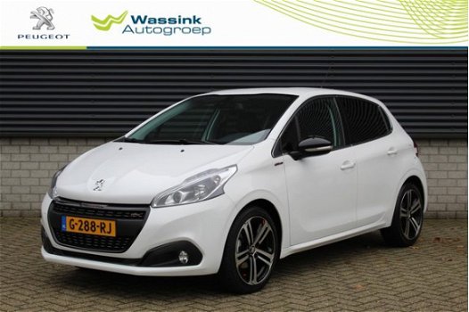 Peugeot 208 - 1.2 110pk 5D EAT6 GT-Line AUTOMAAT / navi / - 1