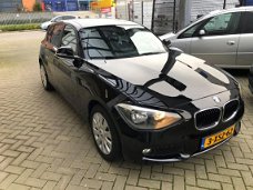 BMW 1-serie - 118d Business+ AUTOMAAT
