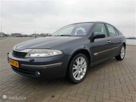 Renault Laguna - 1.8-16V Privilège - 1