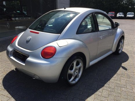 Volkswagen New Beetle - 1.9 TDI 66KW NAP 18 inch - 1