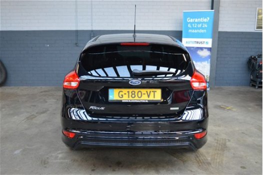 Ford Focus - 1.0 Ecoboost ST line 125pk 1e eigenaar Nieuwstaat Airco, Navi, Pdc, zwarte hemel, Finan - 1