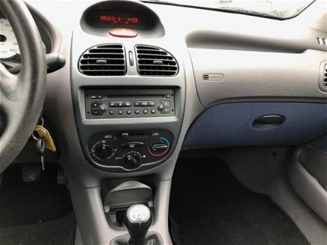 Peugeot 206 - 1.1 X-line Centrale deurvergrendeling elektrische ramen - 1