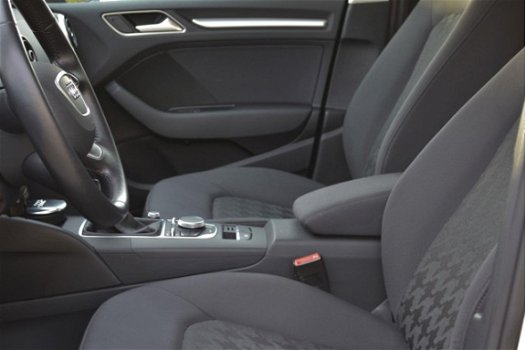 Audi A3 Sportback - 1.4 TFSI CoD Attraction Pro Line 150 PK NAVIGATIE | PDC | DEALERONDERHOUDEN | BT - 1