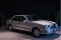 Mercedes-Benz E-klasse - 240 Elegance E240 | AUT | 69k km's | CAR-PASS | Youngtimer | Uniek | Garant - 1 - Thumbnail