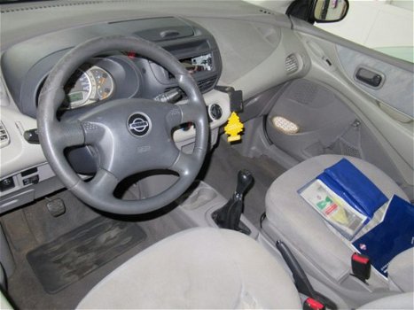 Nissan Almera Tino - 1.8 Elegance - 1