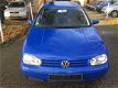 Volkswagen Golf - 2.3 V5 Highline AUTOMAAT AIRCO 5 DEURS - 1 - Thumbnail