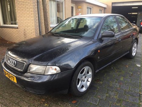 Audi A4 - 2.8 quattro - 1