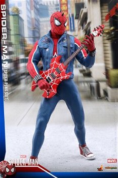 Hot Toys Spider-Man Spider Punk Suit VGM32 - 3