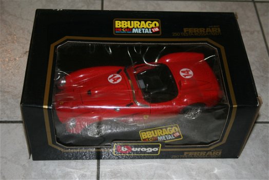 Ferrari GTO + 250 TR 1/18 Bburago - 3