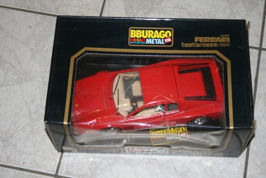 Ferrari Testarossa 1/18 Burago - 2