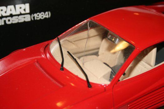 Ferrari Testarossa 1/18 Burago - 4