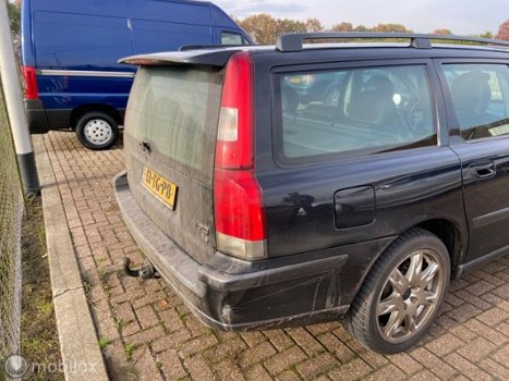 Volvo V70 - 2.4 D5 Geartronic Black Edition II - 1