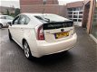 Toyota Prius - 1.8 HYBRID BUSINESS + NAVI - 1 - Thumbnail