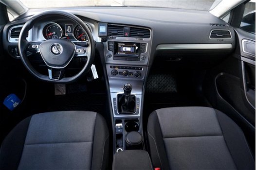 Volkswagen Golf - 1.2 TSI Comfortline Parkeer assist_Stoelverw_PDC V+A Dealer onderhouden - 1
