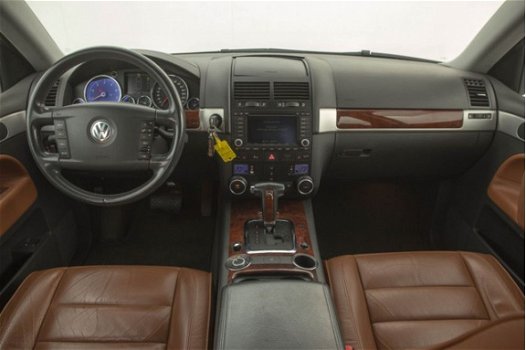 Volkswagen Touareg - 4x4 3.2 V6 Automaat - 1