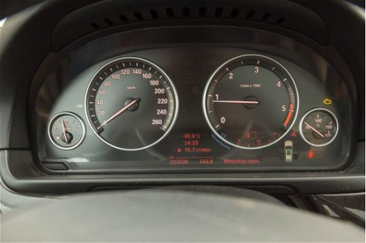 BMW 5-serie Touring - 520 D Executive - 1