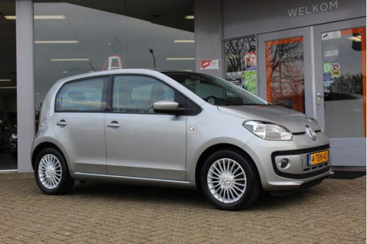 Volkswagen Up! - 1.0 5-DRS, 1STE EIGENAAR, AIRCO, NAVIGATIE, 100% ONDERHOUDEN - 1