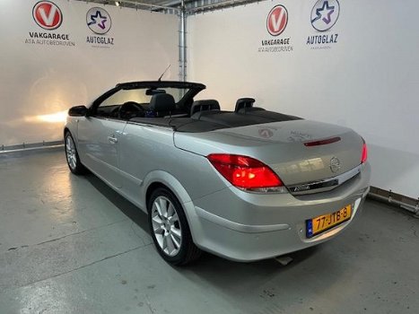 Opel Astra TwinTop - 1.8 Cosmo - 1